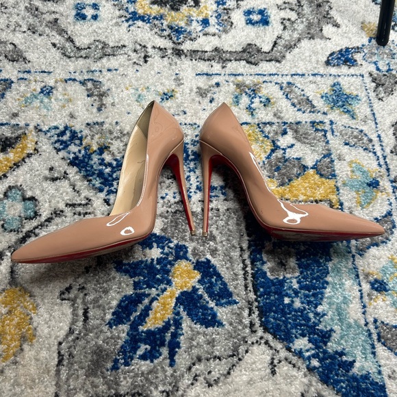 So Kate Christian Louis Vuitton nude pumps - Picture 4 of 7
